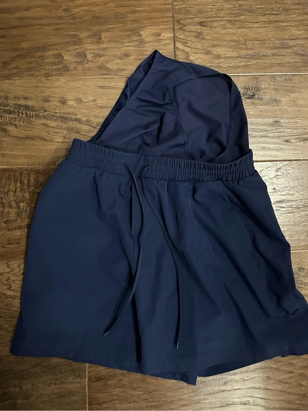 Lululemon Lined Navy Athletic Drawstring Shorts Size S*